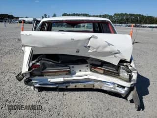 ✅ 1990 Oldsmobile 88 • VIN: 1G3HY54C6LH364636 • Lot: 77955334. Wystawiony na Copart z przebiegiem 198 874 mil. Bezpłatny archiwum sprzedaży aukcyjnych z USA i szczegółowy raport historii pojazdu na DreamBid. Zdjęcie 6.