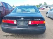 ✅ 2000 Toyota Camry LE • VIN: 4T1BF22K7YU092533 • Лот: 42890892. Опубликован ранее на IAAI с пробегом 71 582 миль. Бесплатный доступ к архиву аукционных продаж из США и подробный отчёт об истории автомобиля на DreamBid. Изображение 16.