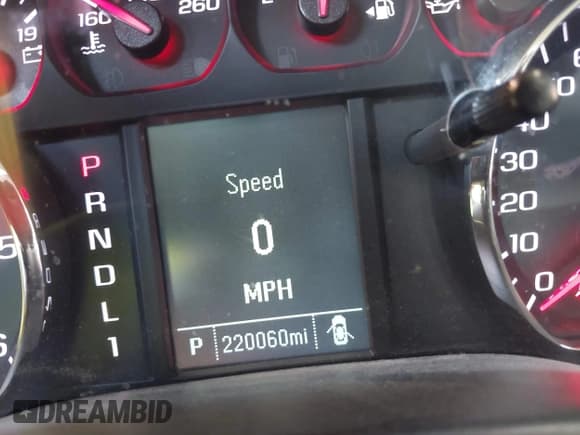 ✅ 2018 Chevrolet Silverado 2500HD Work Truck • VIN: 1GC1CUEG5JF211573 • Лот: 43252193. Опубликован ранее на IAAI с пробегом 220 060 миль. Бесплатный доступ к архиву аукционных продаж из США и подробный отчёт об истории автомобиля на DreamBid. Изображение 15.