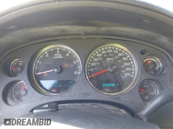 ✅ 2011 Chevrolet Suburban LTZ • VIN: 1GNSKKE3XBR233634 • Лот: 43359509. Опубликован ранее на IAAI с пробегом 240 336 миль. Бесплатный доступ к архиву аукционных продаж из США и подробный отчёт об истории автомобиля на DreamBid. Изображение 7.