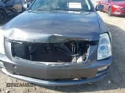 ✅ 2007 Cadillac STS • VIN: 1G6DW677070157028 • Лот: 42298049. Опубликован ранее на IAAI с пробегом 125 481 миль. Бесплатный доступ к архиву аукционных продаж из США и подробный отчёт об истории автомобиля на DreamBid. Изображение 6.