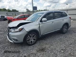 2018 Mitsubishi Outlander ES с VIN JA4AD2A38JZ012840, выставлен на аукционе Copart как лот 63049445 с пробегом 167 860 миль миль и Списание • Salvage title. История ставок и продаж доступна на DreamBid. Изображение 1.