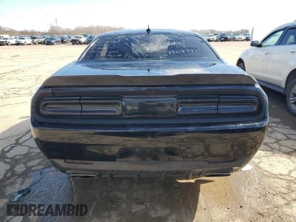 ✅ 2017 Dodge Challenger R/T • VIN: 2C3CDZBT3HH604862 • Lot: 45539544. Wystawiony na Copart z przebiegiem 70 821 mil. Bezpłatny archiwum sprzedaży aukcyjnych z USA i szczegółowy raport historii pojazdu na DreamBid. Zdjęcie 6.