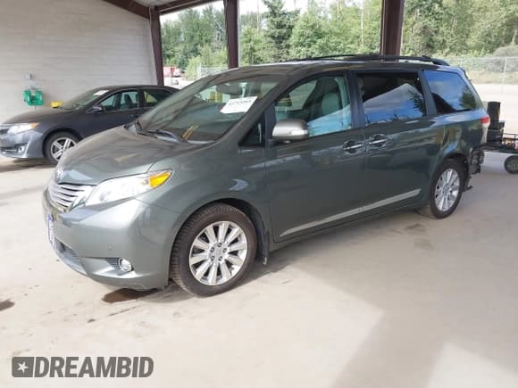 ✅ 2013 Toyota Sienna XLE • VIN: 5TDDK3DC5DS069013 • Lot: 42715265. Listed on IAAI with 75,787 mi. Free auction sales archive from the USA and detailed vehicle history report at DreamBid. Image 18.