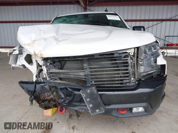 ✅ 2022 Chevrolet Silverado 1500 LT Trail Boss • VIN: 1GCPYFED2NZ110542 • Lot: 41934953. Wystawiony na IAAI z przebiegiem 62 249 mil. Bezpłatny archiwum sprzedaży aukcyjnych z USA i szczegółowy raport historii pojazdu na DreamBid. Zdjęcie 13.