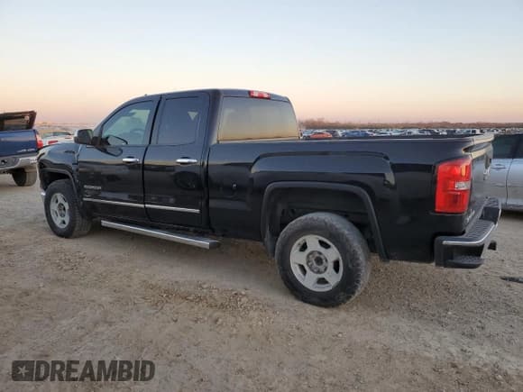 ✅ 2014 GMC Sierra 1500 SLT • VIN: 1GTR1VEC3EZ126425 • Lot: 46943185. Listed on Copart with 132,714 mi. Free auction sales archive from the USA and detailed vehicle history report at DreamBid. Image 2.