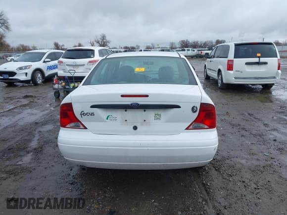 ✅ 2003 Ford Focus LX • VIN: 1FAFP33PX3W181700 • Lot: 41910086. Listed on IAAI with 139,777 mi. Free auction sales archive from the USA and detailed vehicle history report at DreamBid. Image 16.