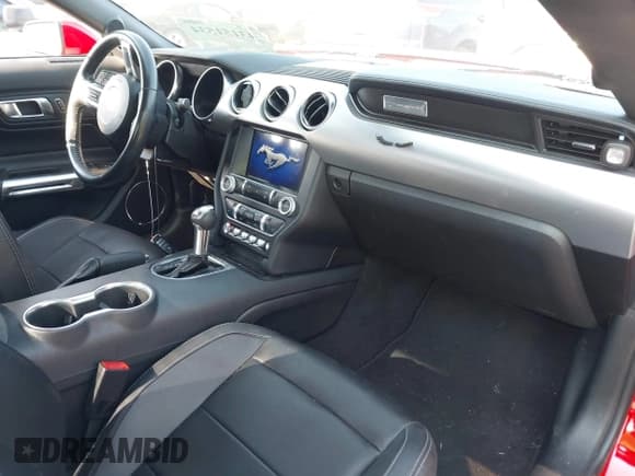 ✅ 2023 Ford Mustang EcoBoost • VIN: 1FA6P8TH2P5105227 • Лот: 43151534. Опубликован ранее на IAAI с пробегом 25 703 миль. Бесплатный доступ к архиву аукционных продаж из США и подробный отчёт об истории автомобиля на DreamBid. Изображение 5.