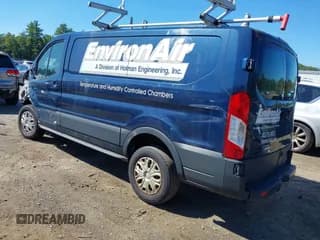 ✅ 2019 Ford Transit • VIN: 1FTYR1ZGXKKB58898 • Lot: 42825904. Wystawiony na IAAI z przebiegiem 145 014 mil. Bezpłatny archiwum sprzedaży aukcyjnych z USA i szczegółowy raport historii pojazdu na DreamBid. Zdjęcie 3.