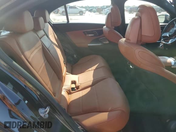 ✅ 2022 Mercedes-Benz C 300 • VIN: W1KAF4GB9NR020614 • Lot: 66402774. Listed on Copart with 14,880 mi. Free auction sales archive from the USA and detailed vehicle history report at DreamBid. Image 10.