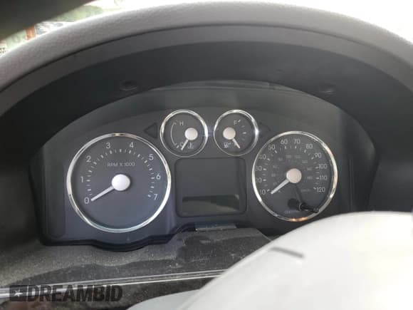 ✅ 2005 Mercury Montego Premier • VIN: 1MEFM42135G623041 • Лот: 64746205. Опубликован ранее на Copart с пробегом Не указан. Бесплатный доступ к архиву аукционных продаж из США и подробный отчёт об истории автомобиля на DreamBid. Изображение 9.