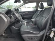 ✅ 2017 Nissan Rogue SV • VIN: JN1BJ1CR2HW137037 • Лот: 80797815. Опубликован ранее на Copart с пробегом 92 472 миль. Бесплатный доступ к архиву аукционных продаж из США и подробный отчёт об истории автомобиля на DreamBid. Изображение 7.