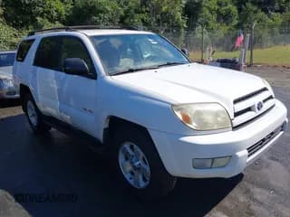 ✅ 2004 Toyota 4Runner SR5 • VIN: JTEBU14R540047120 • Lot: 43099596. Wystawiony na IAAI z przebiegiem 275 305 mil. Bezpłatny archiwum sprzedaży aukcyjnych z USA i szczegółowy raport historii pojazdu na DreamBid. Zdjęcie 1.