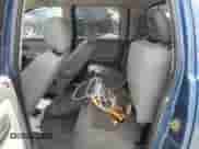 2005 Dodge Dakota ST z VIN 1D7HW28K85S168893, wystawiony jako Copart lot #69955454 z przebiegiem Nie podano mil oraz Szkoda całkowita • Salvage title. Historia ofert i sprzedaży dostępna na DreamBid. Obrazek 10.