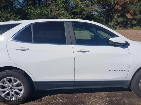 ✅ 2021 Chevrolet Equinox LT • VIN: 3GNAXUEV7MS143206 • Lot: 43423903. Listed on IAAI with 119,102 mi. Free auction sales archive from the USA and detailed vehicle history report at DreamBid. Image 14.