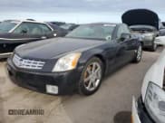 ✅ 2005 Cadillac XLR • VIN: 1G6YV34A955600425 • Лот: 76188034. Опубликован ранее на Copart с пробегом Не указан. Бесплатный доступ к архиву аукционных продаж из США и подробный отчёт об истории автомобиля на DreamBid. Изображение 1.