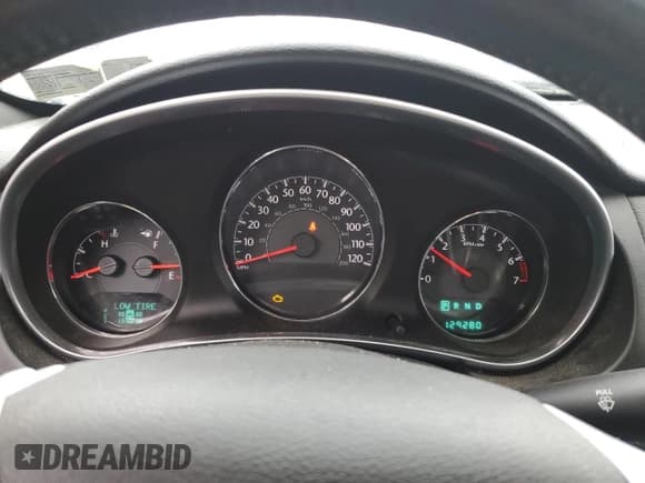 ✅ 2012 Chrysler 200 S • VIN: 1C3CCBHG6CN161319 • Лот: 71534165. Опубликован ранее на Copart с пробегом 129 280 миль. Бесплатный доступ к архиву аукционных продаж из США и подробный отчёт об истории автомобиля на DreamBid. Изображение 9.