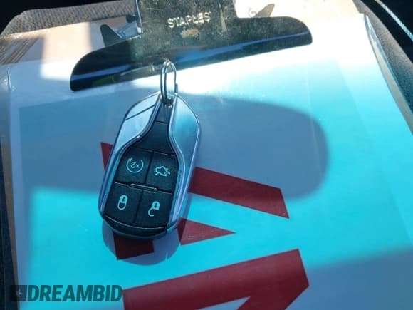 ✅ 2017 Maserati Ghibli S • VIN: ZAM57RSL7H1198901 • Lot: 42801540. Wystawiony na IAAI z przebiegiem 103 964 mil. Bezpłatny archiwum sprzedaży aukcyjnych z USA i szczegółowy raport historii pojazdu na DreamBid. Zdjęcie 11.