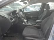 ✅ 2017 Chevrolet Cruze LT • VIN: 1G1BE5SM0H7278125 • Lot: 38716613. Listed on Copart with 84,876 mi. Free auction sales archive from the USA and detailed vehicle history report at DreamBid. Image 7.