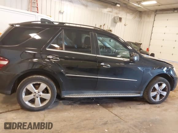 ✅ 2011 Mercedes-Benz M 350 • VIN: 4JGBB8GB1BA677849 • Лот: 43604075. Опубликован ранее на IAAI с пробегом 144 782 миль. Бесплатный доступ к архиву аукционных продаж из США и подробный отчёт об истории автомобиля на DreamBid. Изображение 13.