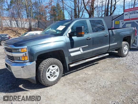 ✅ 2017 Chevrolet Silverado 2500HD Work Truck • VIN: 1GC1KUEG0HF219674 • Лот: 41883430. Опубликован ранее на IAAI с пробегом 94 113 миль. Бесплатный доступ к архиву аукционных продаж из США и подробный отчёт об истории автомобиля на DreamBid. Изображение 2.