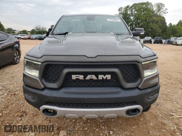 2020 Ram 1500 Rebel z VIN 1C6SRFLT2LN179065, wystawiony jako Copart lot #81848595 z przebiegiem 113 063 mil mil oraz Szkoda całkowita • Salvage title. Historia ofert i sprzedaży dostępna na DreamBid. Obrazek 5.