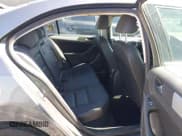 ✅ 2013 Volkswagen Jetta SE • VIN: 3VWDP7AJXDM426906 • Lot: 42713941. Wystawiony na IAAI z przebiegiem 157 034 mil. Bezpłatny archiwum sprzedaży aukcyjnych z USA i szczegółowy raport historii pojazdu na DreamBid. Zdjęcie 8.