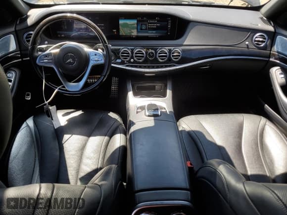 ✅ 2020 Mercedes-Benz S 450 • VIN: WDDUG6EB0LA522786 • Lot: 56539965. Wystawiony na Copart z przebiegiem 59 243 mil. Bezpłatny archiwum sprzedaży aukcyjnych z USA i szczegółowy raport historii pojazdu na DreamBid. Zdjęcie 8.