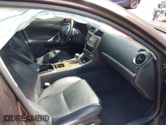 ✅ 2012 Lexus IS 250 • VIN: JTHCF5C21C2035594 • Lot: 42546122. Listed on IAAI with 76,530 mi. Free auction sales archive from the USA and detailed vehicle history report at DreamBid. Image 5.