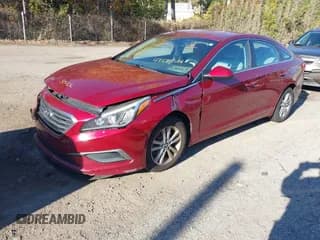 ✅ 2016 Hyundai Sonata SE • VIN: 5NPE24AF7GH369834 • Лот: 43535538. Опубликован ранее на IAAI с пробегом 202 553 миль. Бесплатный доступ к архиву аукционных продаж из США и подробный отчёт об истории автомобиля на DreamBid. Изображение 2.