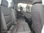 ✅ 2018 Chevrolet Silverado 1500 LT • VIN: 1GCVKREC3JZ119729 • Lot: 86705025. Wystawiony na Copart z przebiegiem 108 839 mil. Bezpłatny archiwum sprzedaży aukcyjnych z USA i szczegółowy raport historii pojazdu na DreamBid. Zdjęcie 11.