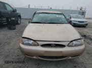 ✅ 1999 Ford Escort LX • VIN: 1FAFP10P4XW156726 • Lot: 84793665. Listed on Copart with 50,604 mi. Free auction sales archive from the USA and detailed vehicle history report at DreamBid. Image 5.