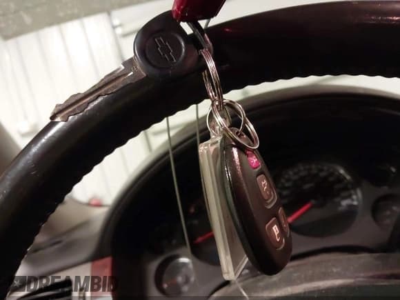 ✅ 2011 Chevrolet Tahoe LS • VIN: 1GNSCAE09BR251460 • Lot: 43208770. Wystawiony na IAAI z przebiegiem 157 061 mil. Bezpłatny archiwum sprzedaży aukcyjnych z USA i szczegółowy raport historii pojazdu na DreamBid. Zdjęcie 11.