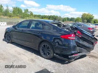 ✅ 2018 Ford Fusion SE • VIN: 3FA6P0LU4JR116474 • Лот: 43151006. Опубликован ранее на IAAI с пробегом 120 258 миль. Бесплатный доступ к архиву аукционных продаж из США и подробный отчёт об истории автомобиля на DreamBid. Изображение 3.