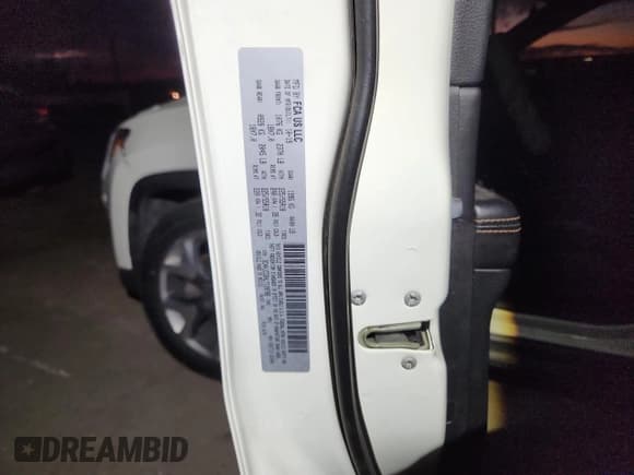 ✅ 2020 Jeep Compass Limited • VIN: 3C4NJCCBXLT128786 • Лот: 89896045. Опубликован ранее на Copart с пробегом 100 830 миль. Бесплатный доступ к архиву аукционных продаж из США и подробный отчёт об истории автомобиля на DreamBid. Изображение 13.