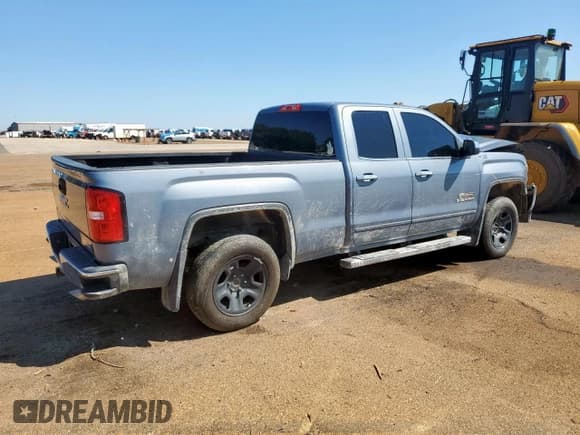 ✅ 2015 GMC Sierra 1500 SLE • VIN: 1GTV2UEC5FZ312748 • Лот: 71834235. Опубликован ранее на Copart с пробегом 223 025 миль. Бесплатный доступ к архиву аукционных продаж из США и подробный отчёт об истории автомобиля на DreamBid. Изображение 3.
