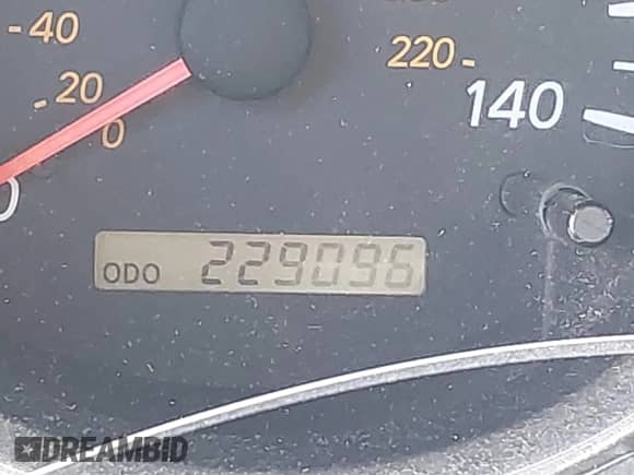2002 Toyota Highlander Limited z VIN JTEGF21A320061776, wystawiony jako IAAI lot #43009588 z przebiegiem 229 096 mil mil oraz . Historia ofert i sprzedaży dostępna na DreamBid. Obrazek 15.