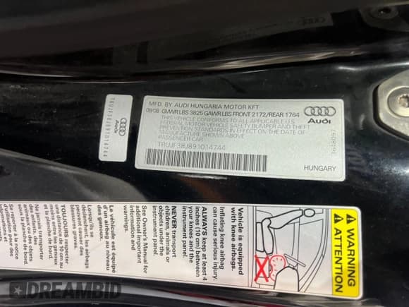 ✅ 2009 Audi TT • VIN: TRUJF38J891014744 • Lot: 83109504. Listed on Copart with 110,024 mi. Free auction sales archive from the USA and detailed vehicle history report at DreamBid. Image 10.