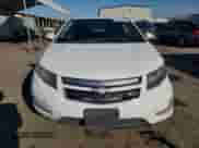2015 Chevrolet Volt z VIN 1G1RC6E44FU126675, wystawiony jako Copart lot #37277764 z przebiegiem 161 031 mil mil oraz . Historia ofert i sprzedaży dostępna na DreamBid. Obrazek 5.