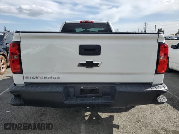 ✅ 2016 Chevrolet Silverado 1500 LS • VIN: 1GCNCNEH8GZ172632 • Лот: 50941995. Опубликован ранее на Copart с пробегом 146 696 миль. Бесплатный доступ к архиву аукционных продаж из США и подробный отчёт об истории автомобиля на DreamBid. Изображение 6.