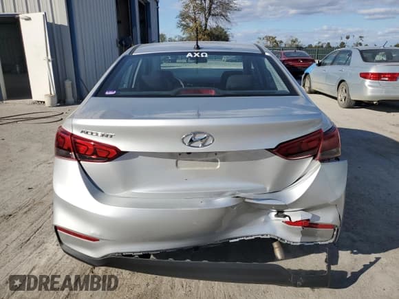 ✅ 2018 Hyundai Accent SEL • VIN: 3KPC24A3XJE029067 • Лот: 76075544. Опубликован ранее на Copart с пробегом 85 705 миль. Бесплатный доступ к архиву аукционных продаж из США и подробный отчёт об истории автомобиля на DreamBid. Изображение 6.