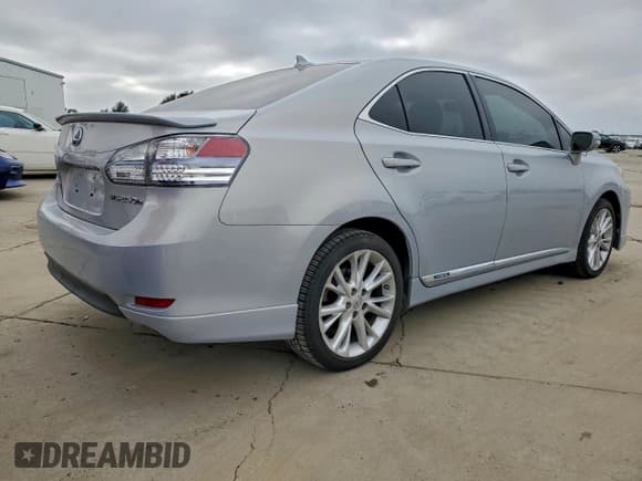 ✅ 2010 Lexus HS 250h Premium • VIN: JTHBB1BA5A2027651 • Lot: 94471205. Listed on Copart with 123,408 mi. Free auction sales archive from the USA and detailed vehicle history report at DreamBid. Image 3.