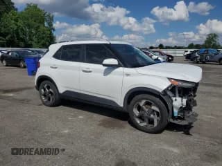 ✅ 2021 Hyundai Venue Denim • VIN: KMHRC8A38MU064478 • Lot: 57478725. Listed on Copart with 57,161 mi. Free auction sales archive from the USA and detailed vehicle history report at DreamBid. Image 4.