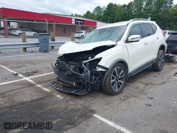 ✅ 2018 Nissan Rogue SL • VIN: JN8AT2MV8JW352159 • Lot: 42930272. Listed on IAAI with 81,461 mi. Free auction sales archive from the USA and detailed vehicle history report at DreamBid. Image 18.
