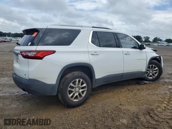 ✅ 2018 Chevrolet Traverse LT Cloth • VIN: 1GNERGKW0JJ168665 • Lot: 81466365. Wystawiony na Copart z przebiegiem Nie podano. Bezpłatny archiwum sprzedaży aukcyjnych z USA i szczegółowy raport historii pojazdu na DreamBid. Zdjęcie 3.