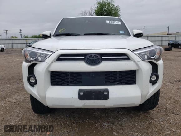 ✅ 2022 Toyota 4Runner SR5 Premium • VIN: JTEFU5JR0N5254094 • Lot: 46825363. Listed on Copart with 33,484 mi. Free auction sales archive from the USA and detailed vehicle history report at DreamBid. Image 5.