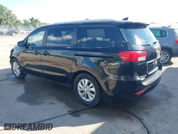 ✅ 2018 Kia Sedona LX • VIN: KNDMB5C10J6423849 • Лот: 42614045. Опубликован ранее на IAAI с пробегом 158 643 миль. Бесплатный доступ к архиву аукционных продаж из США и подробный отчёт об истории автомобиля на DreamBid. Изображение 3.
