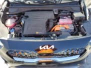 ✅ 2022 Kia Niro LXS • VIN: KNDCB3LC6N5548805 • Lot: 50840635. Wystawiony na Copart z przebiegiem 14 268 mil. Bezpłatny archiwum sprzedaży aukcyjnych z USA i szczegółowy raport historii pojazdu na DreamBid. Zdjęcie 14.