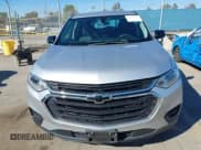 ✅ 2019 Chevrolet Traverse LS • VIN: 1GNERFKW2KJ140426 • Lot: 43449576. Wystawiony na IAAI z przebiegiem 147 217 mil. Bezpłatny archiwum sprzedaży aukcyjnych z USA i szczegółowy raport historii pojazdu na DreamBid. Zdjęcie 12.