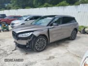 ✅ 2020 Lincoln Corsair Reserve • VIN: 5LMCJ2C98LUL29891 • Lot: 56662233. Wystawiony na Copart z przebiegiem 28 304 mil. Bezpłatny archiwum sprzedaży aukcyjnych z USA i szczegółowy raport historii pojazdu na DreamBid. Zdjęcie 1.